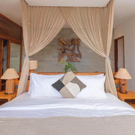 Villa Kaliente Toyapakeh Luaran gambar