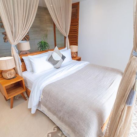 Villa Kaliente Toyapakeh Luaran gambar